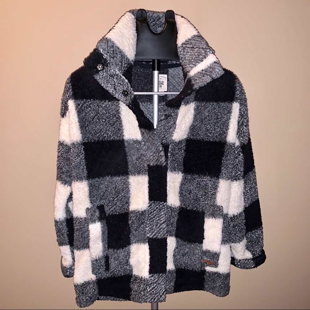 Billabong Black and White Cozy Days Jacket